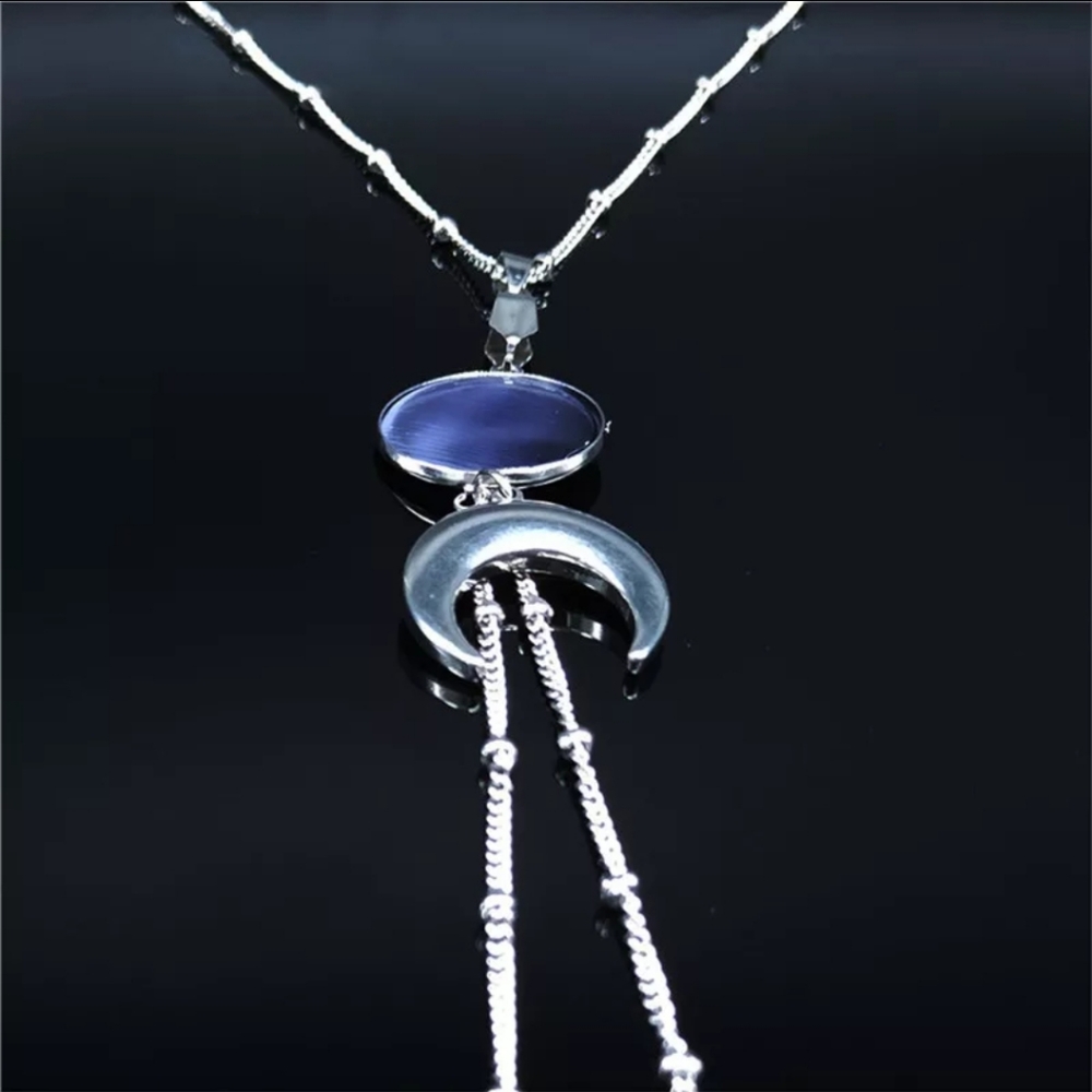 Crescent Moon Silver Necklace - Picture 3 of 4